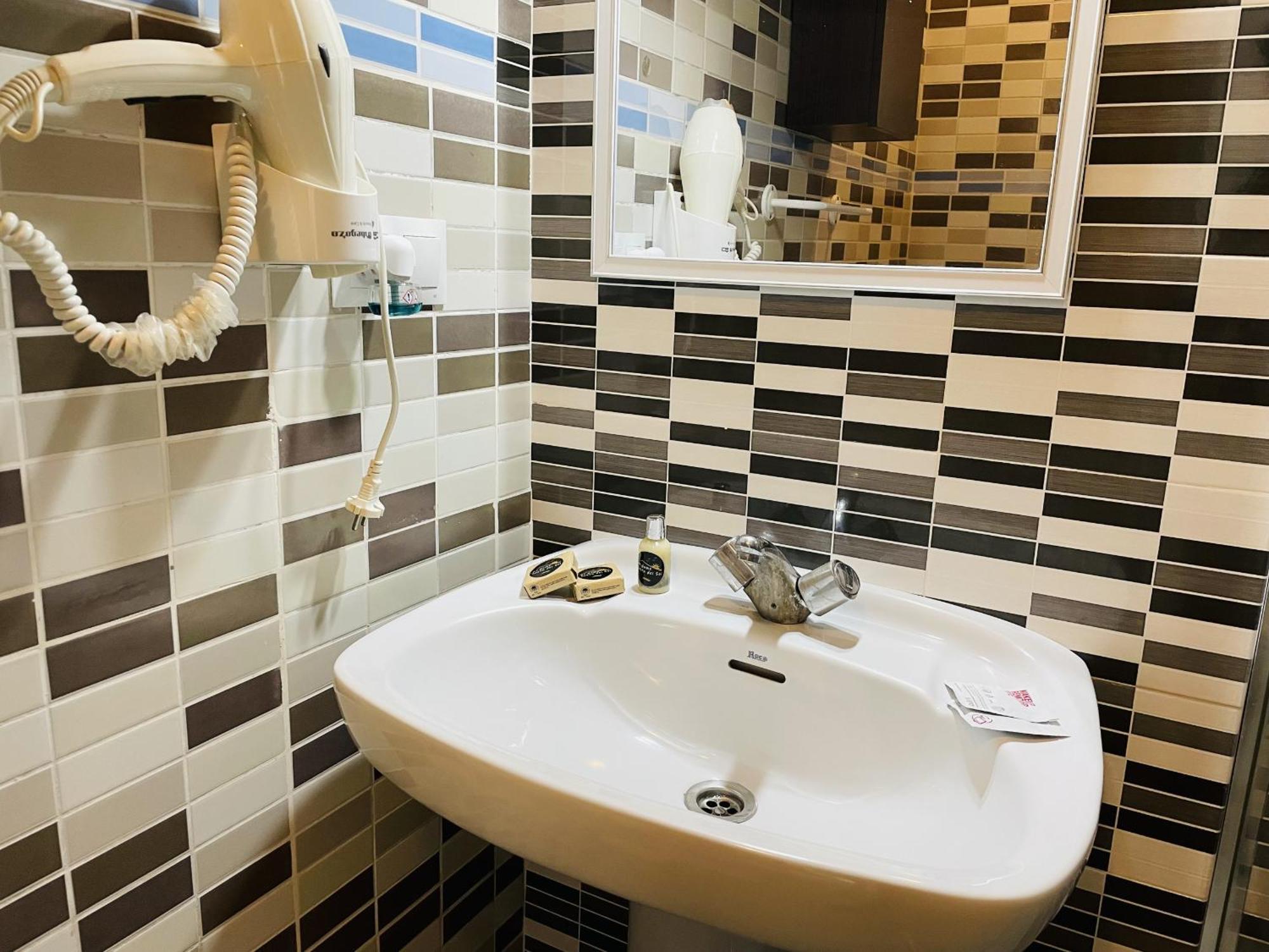 Apartamento Jimena Maro En El Centro De Нерха Екстер'єр фото